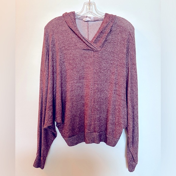 Bat-wing hooded cropped sweatshirt size M - Picture 1 of 4